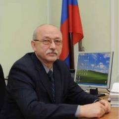 Судья Зиновьев Олег Григорьевич